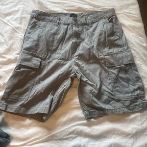 Levi’s Gray Cargo shorts size 36